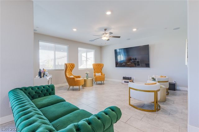 1913 Turner Cove Court, North Las Vegas, NV 89084