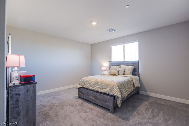 1913 Turner Cove Court, North Las Vegas, NV 89084