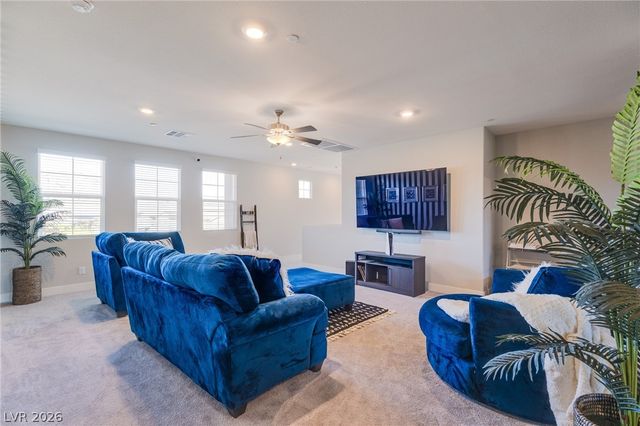 1913 Turner Cove Court, North Las Vegas, NV 89084