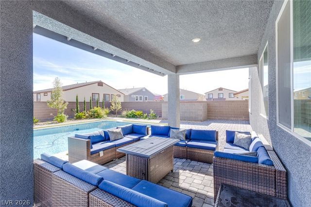 1913 Turner Cove Court, North Las Vegas, NV 89084