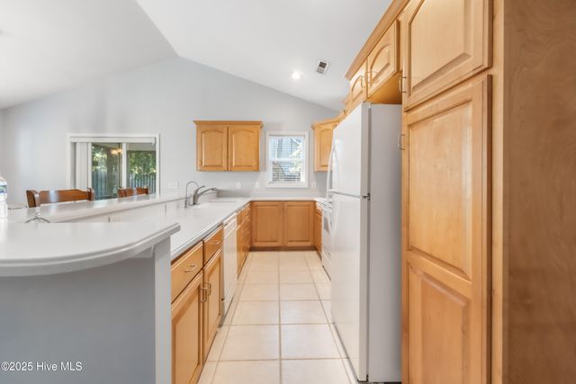 100 Southern Magnolia Court, Hampstead, NC 28443