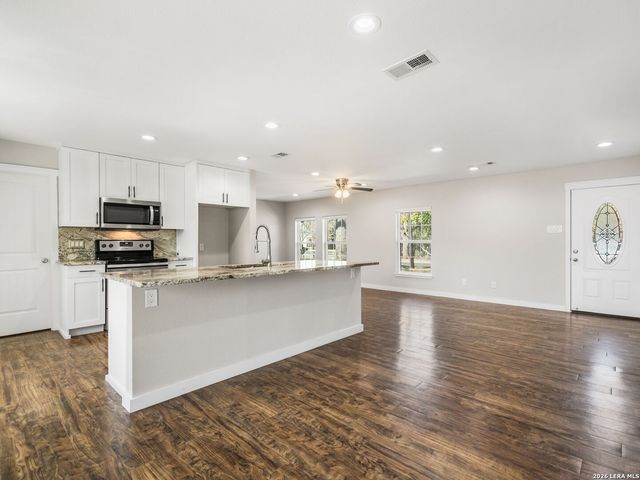 509 Hickman, Boerne, TX 78006