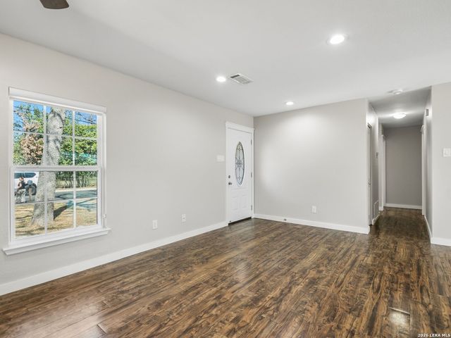 509 Hickman, Boerne, TX 78006