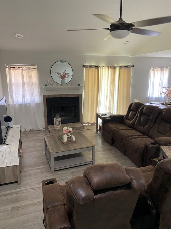 Image 2 of property listing at 294 Amistad Road, San Angelo, TX 76901