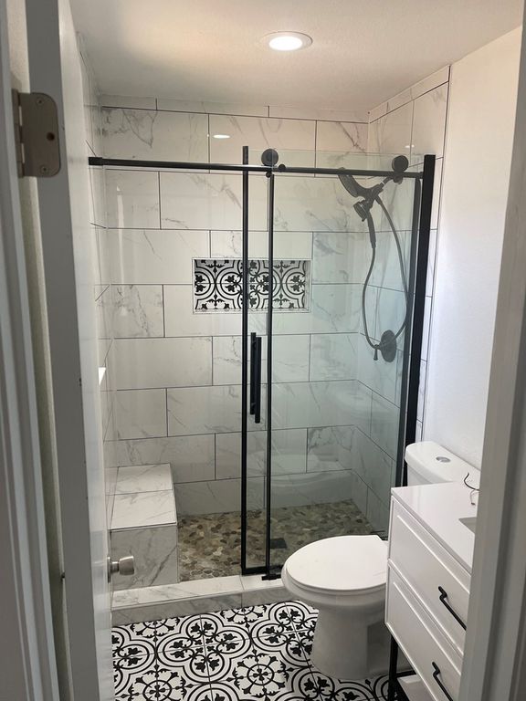 Image 8 of property listing at 294 Amistad Road, San Angelo, TX 76901