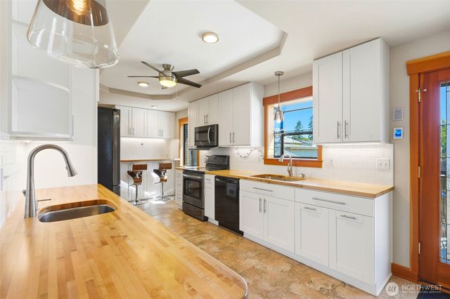 423 106th Place SW, Everett, WA 98204