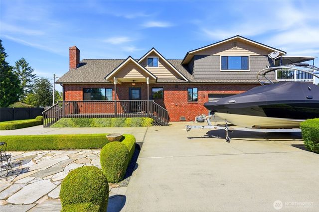 423 106th Place SW, Everett, WA 98204