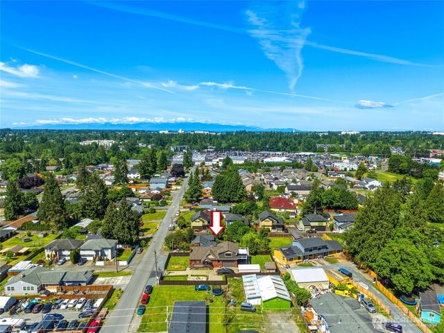 423 106th Place SW, Everett, WA 98204