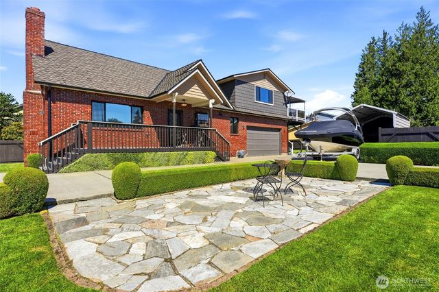 423 106th Place SW, Everett, WA 98204