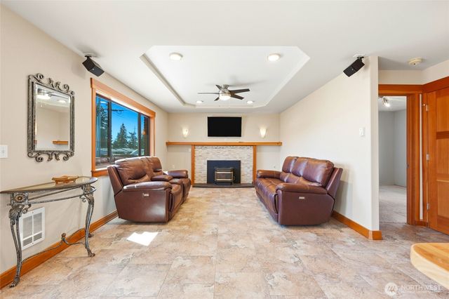423 106th Place SW, Everett, WA 98204