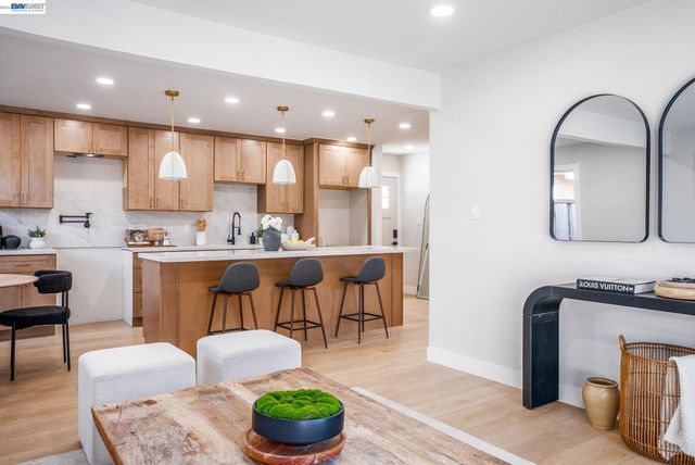 42663 Hamilton Way, Fremont, CA 94538