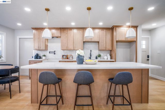 42663 Hamilton Way, Fremont, CA 94538