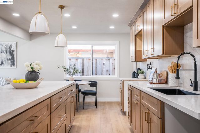 42663 Hamilton Way, Fremont, CA 94538