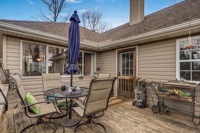 134 Deer Park Circle, Kimberling City, MO 65686