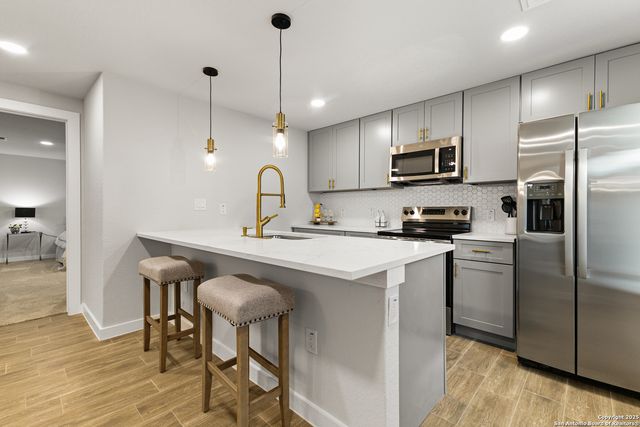 314 Shrine, San Antonio, TX 78221