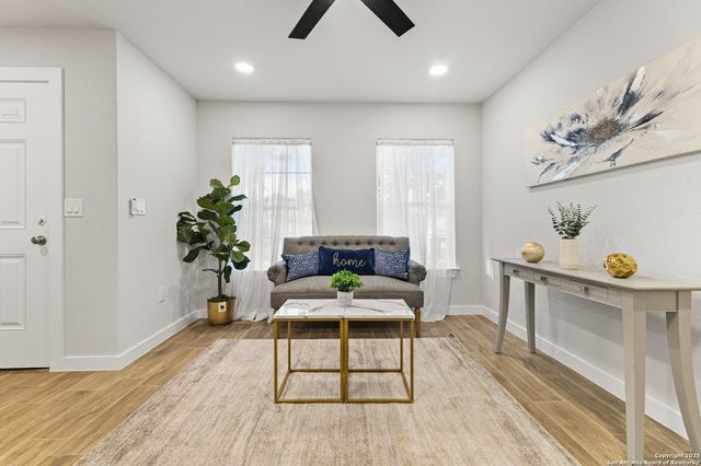 314 Shrine, San Antonio, TX 78221