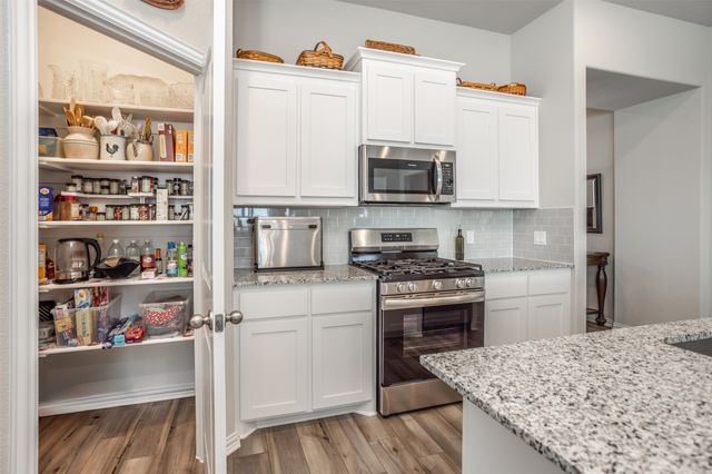 622 Juneau Street, Gainesville, TX 76240