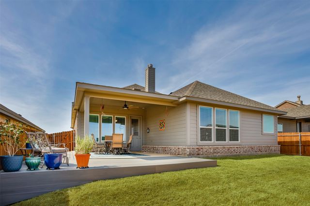 622 Juneau Street, Gainesville, TX 76240