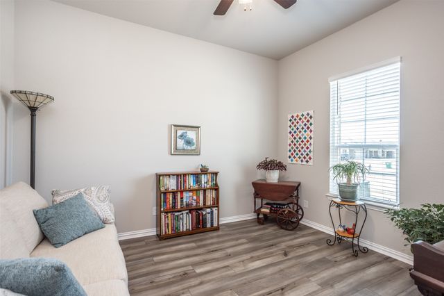 622 Juneau Street, Gainesville, TX 76240