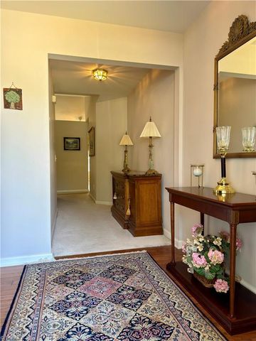 3706 Queenswood Lane, Jamestown, NC 27282