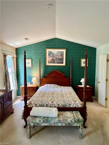 3706 Queenswood Lane, Jamestown, NC 27282