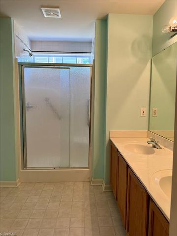 3706 Queenswood Lane, Jamestown, NC 27282