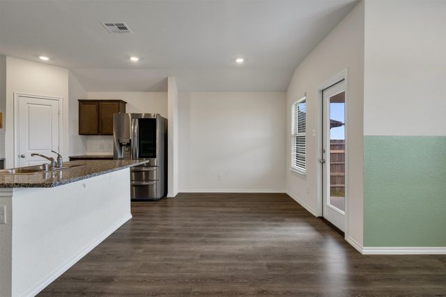 4206 Showboat Lane, Forney, TX 75126