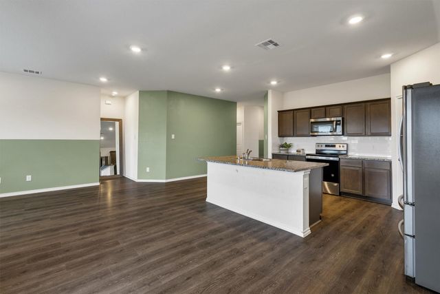 4206 Showboat Lane, Forney, TX 75126