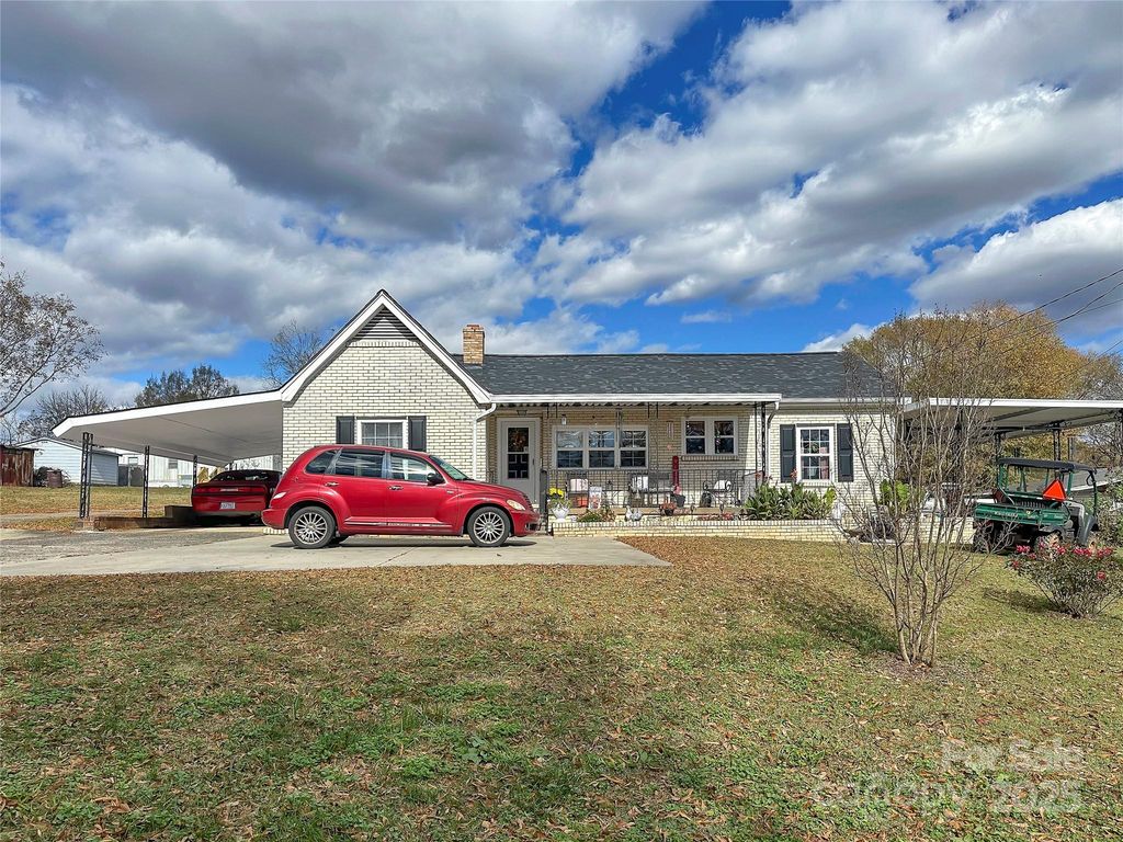 2612 W Dixon Boulevard, Shelby, NC 28152