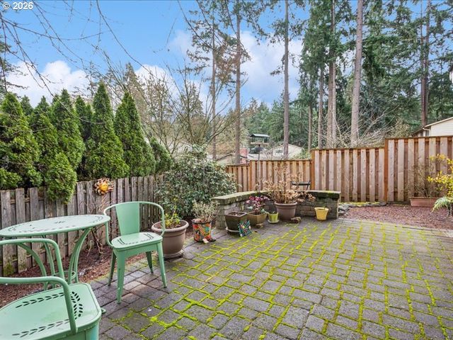 7650 Sw 141ST Ave, Beaverton, OR 97008