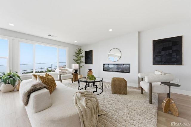 84 Longview Drive, Daly City, CA 94015