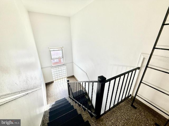 5111 AYERS PL SE, Washington, DC 20019