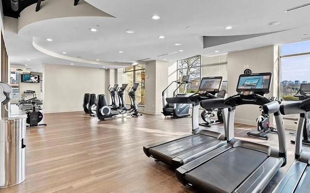 270 17th Street NW 1201, Atlanta, GA 30363