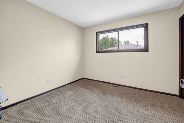 17720 Ashland Avenue, Homewood, IL 60430