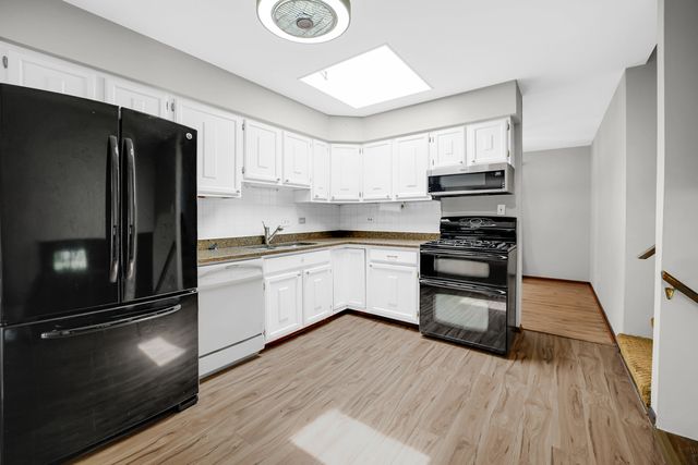 17720 Ashland Avenue, Homewood, IL 60430