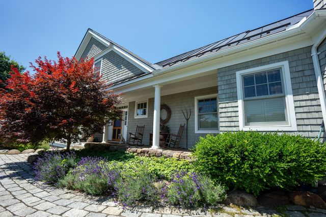 900 Crosswinds Drive, Charlotte, VT 05445