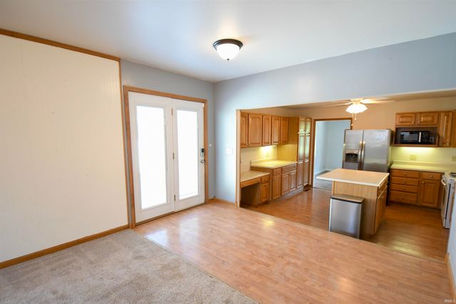 123 8th Street, Oolitic, IN 47421