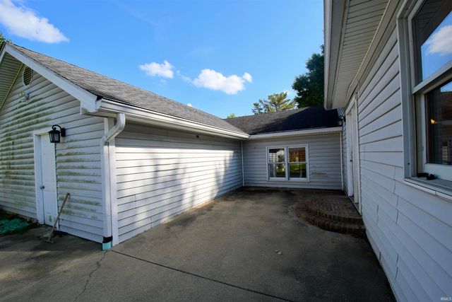 123 8th Street, Oolitic, IN 47421