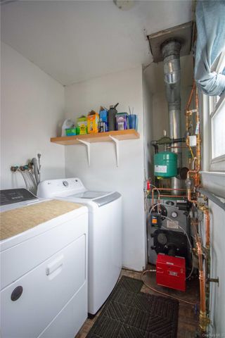 36 Narragansett Avenue, Medford, NY 11763