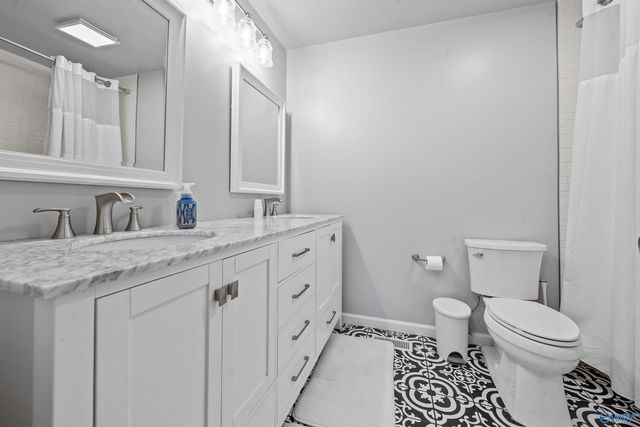 205 Walter Bird Drive, Owens Cross Roads, AL 35763