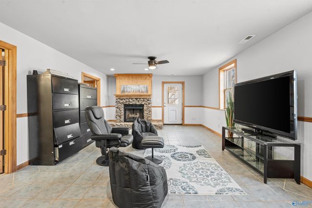 205 Walter Bird Drive, Owens Cross Roads, AL 35763