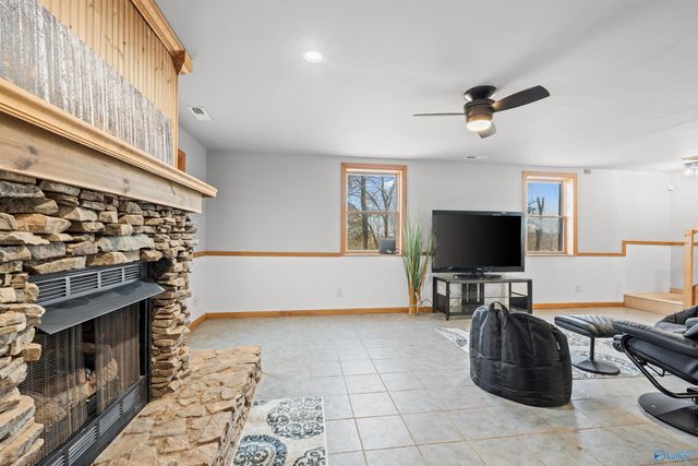 205 Walter Bird Drive, Owens Cross Roads, AL 35763