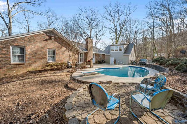 205 Walter Bird Drive, Owens Cross Roads, AL 35763