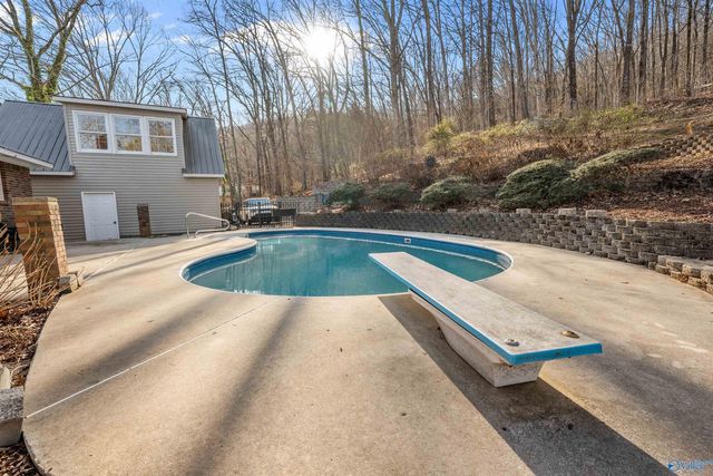 205 Walter Bird Drive, Owens Cross Roads, AL 35763