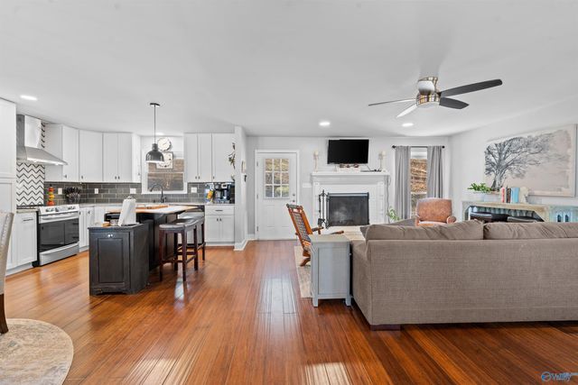 205 Walter Bird Drive, Owens Cross Roads, AL 35763