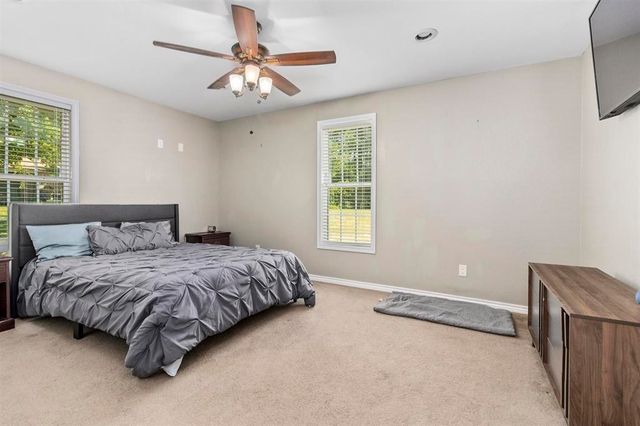 8665 N FM 726, Diana, TX 75640