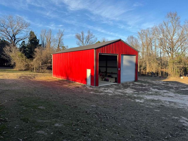 8665 N FM 726, Diana, TX 75640