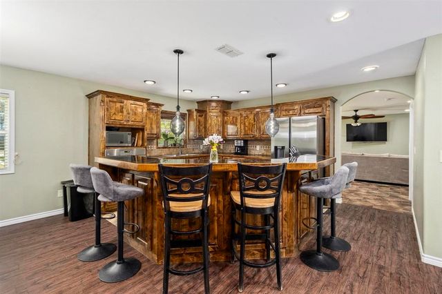 8665 N FM 726, Diana, TX 75640