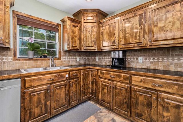 8665 N FM 726, Diana, TX 75640