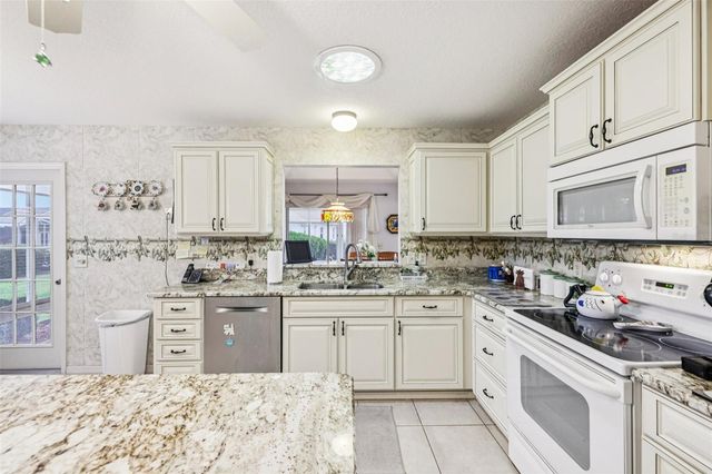 3252 PALATINE COURT, The Villages, FL 32162